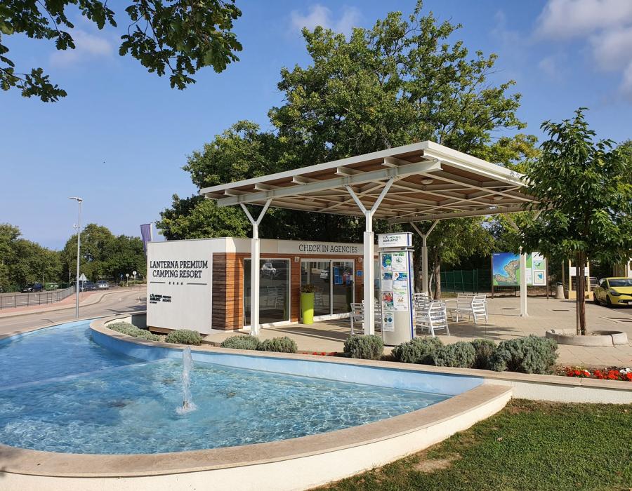 Zona ulaza u kamp - Autokamp Lanterna